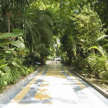 Ap. Centro شقة ماربيا